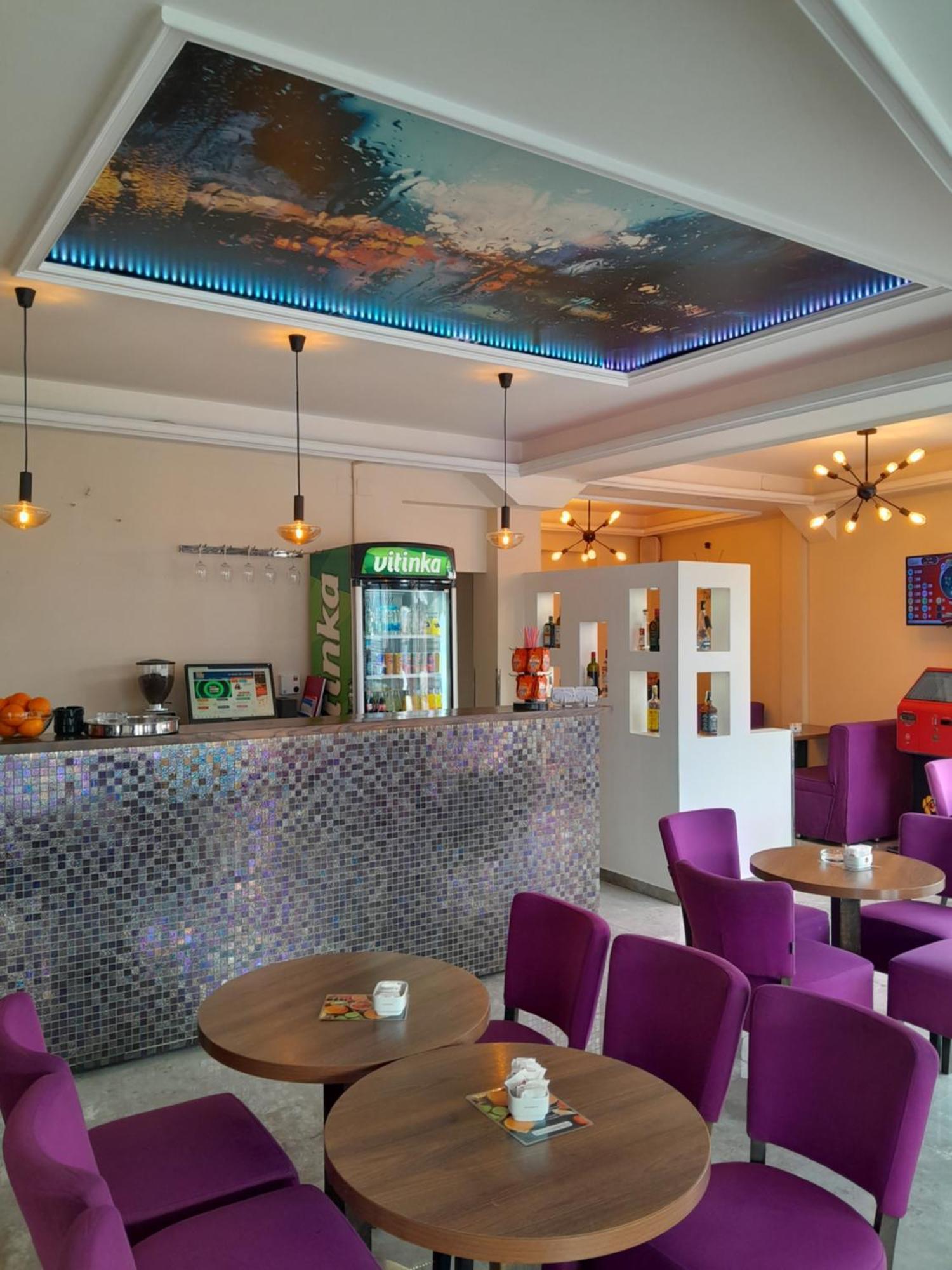 Hotel Victoria Lukavica Extérieur photo